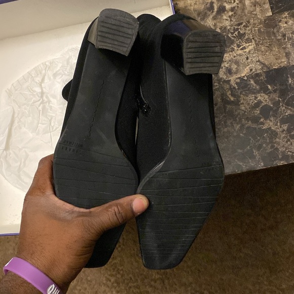 Some very nice Stuart Weizmann heels - Picture 2 of 4